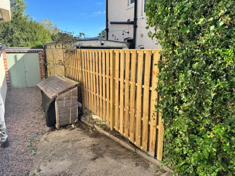 Closeboard Side Garden Fencing by Sheffield Fencing (photo 2)